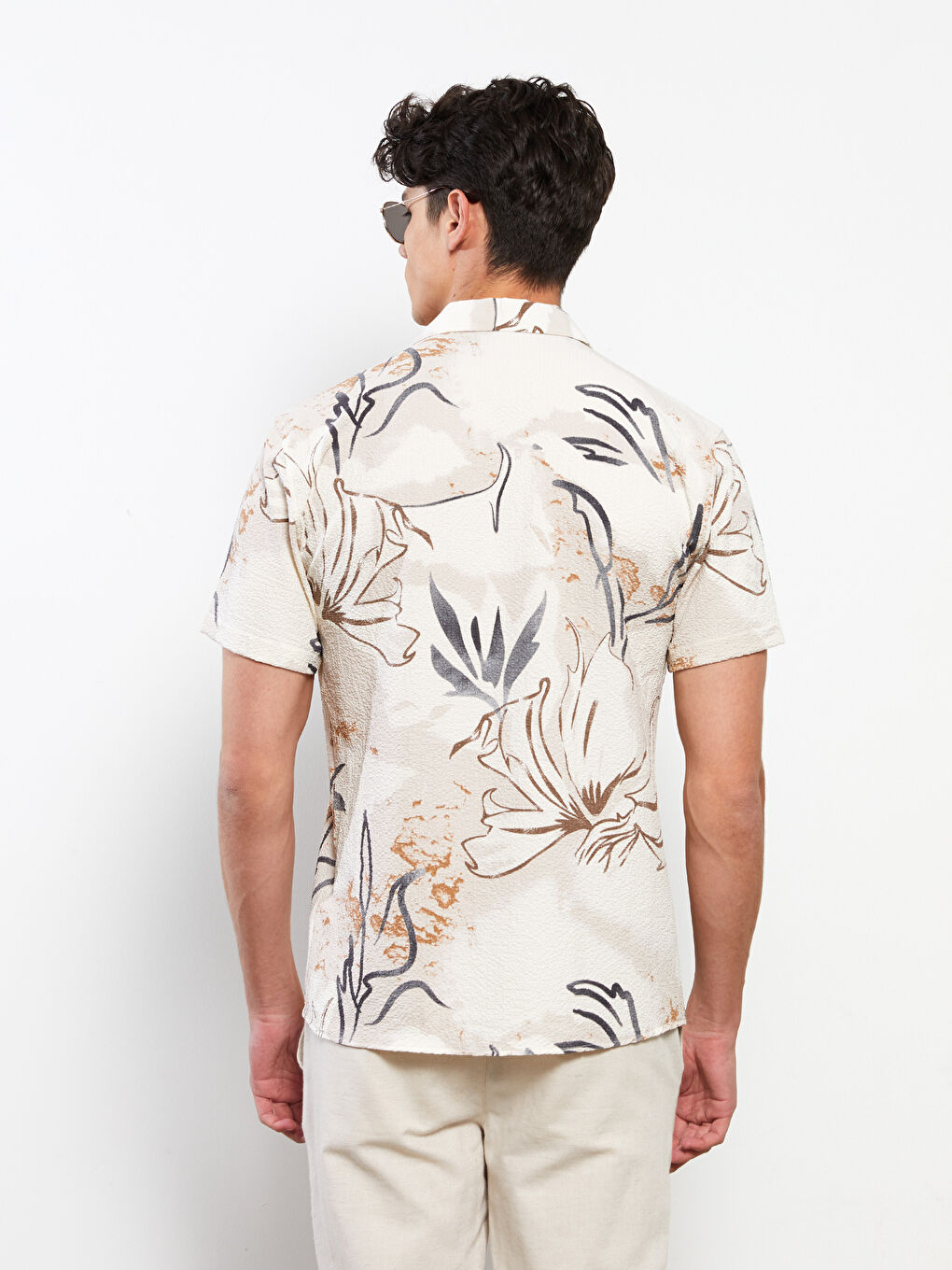 Bej Slim Fit Resort Yaka Kısa Kollu Desenli Erkek Gömlek-4