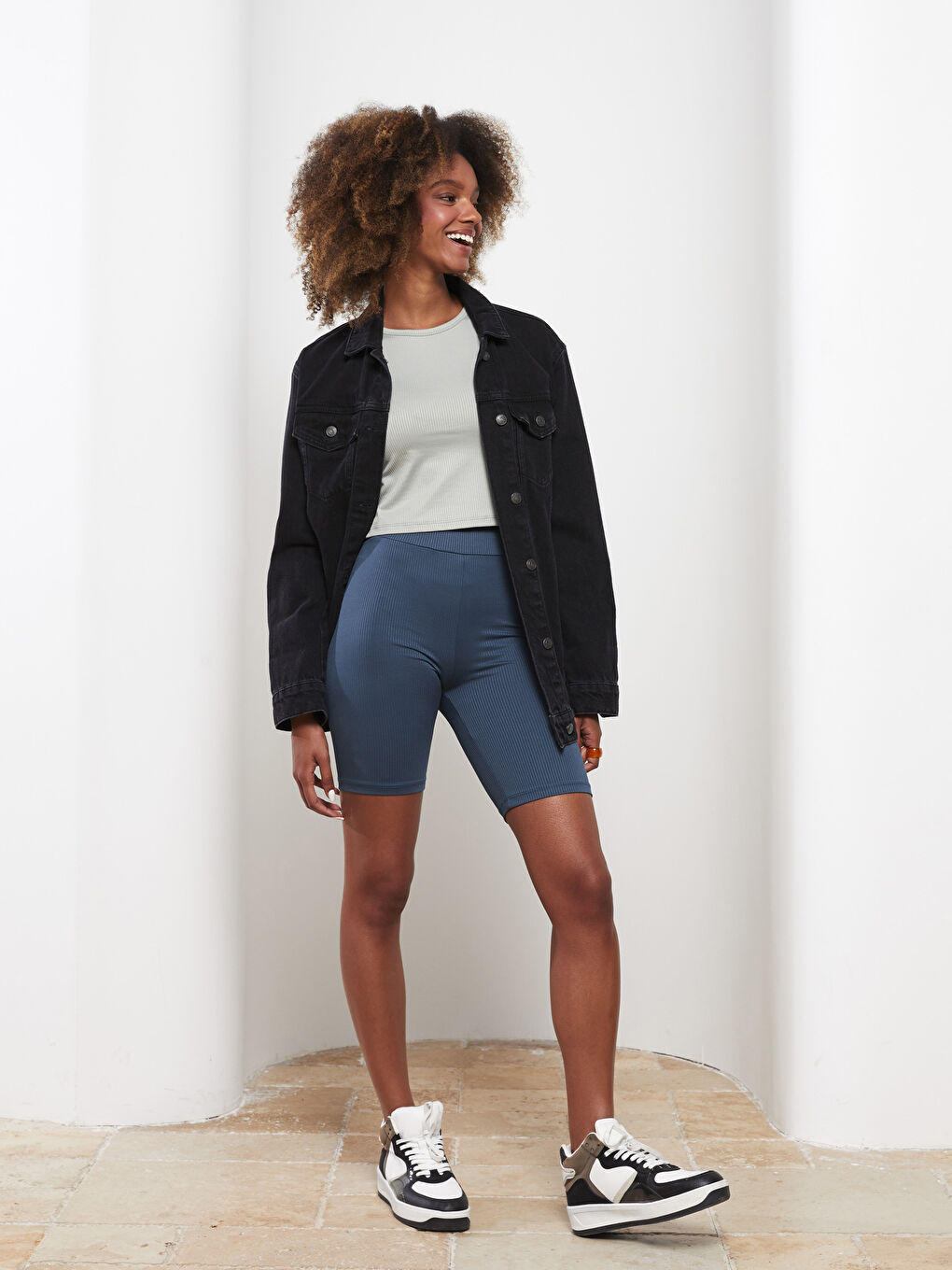LCW Vision Damen Elastischer Bund Schlichte Radler Shorts Leggings -S2FO04Z8-HQL