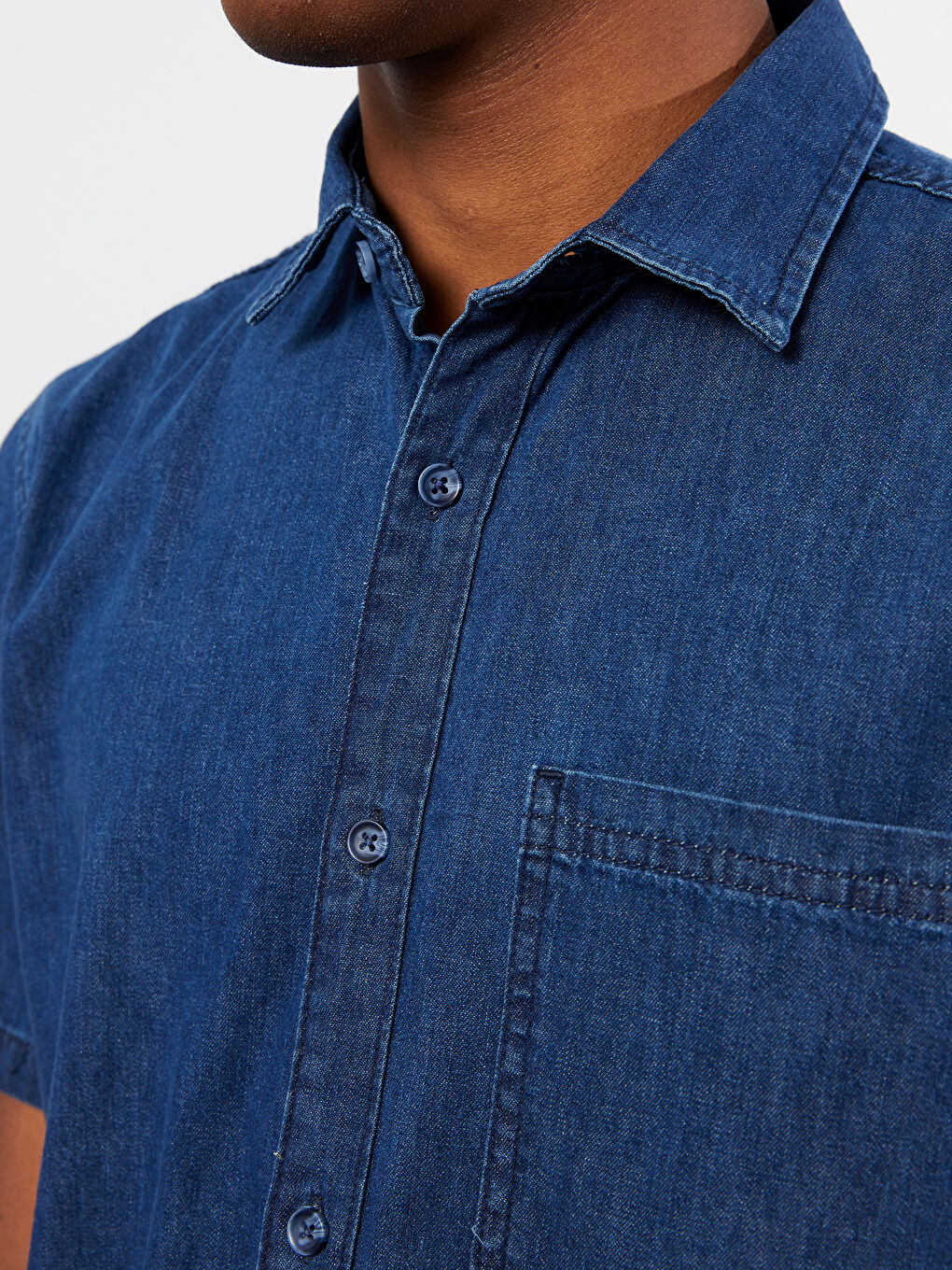 Regular Fit Short Sleeve Men's Denim Shirt-3
