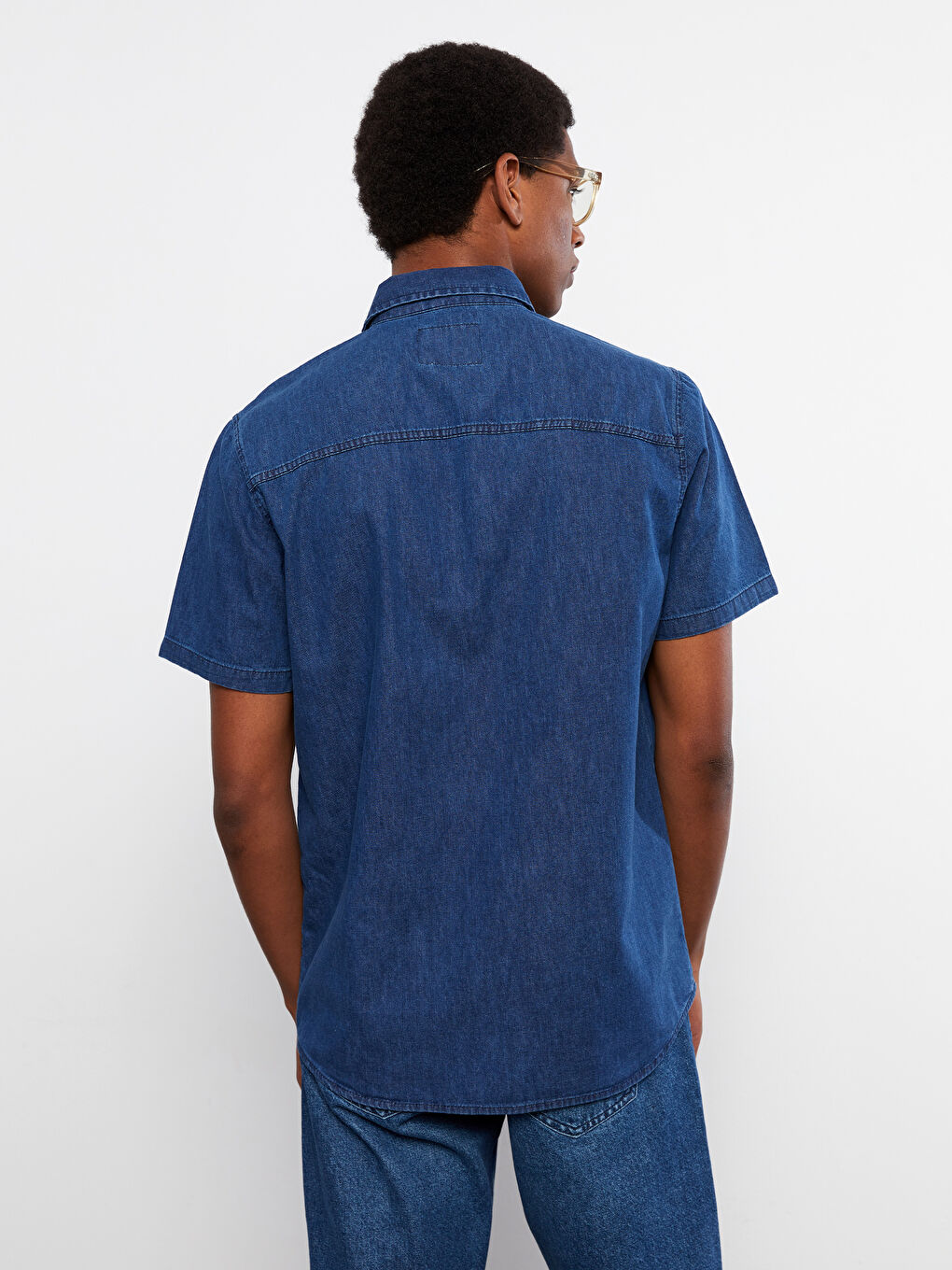 Regular Fit Short Sleeve Men's Denim Shirt-4