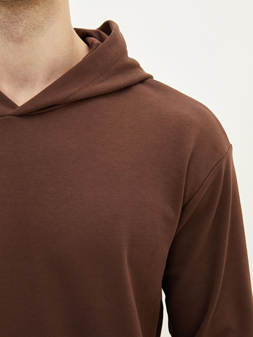 Kahverengi Uzun Kollu Erkek Hoodie-3