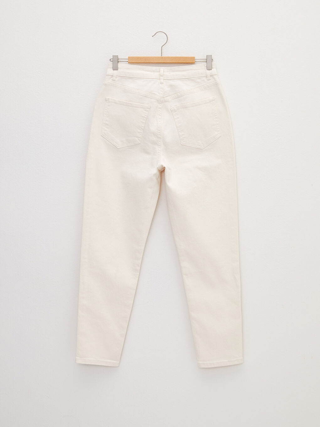 Ekru Yüksek Bel Standart Fit Düz Cep Detaylı Kadın Jean Pantolon-7