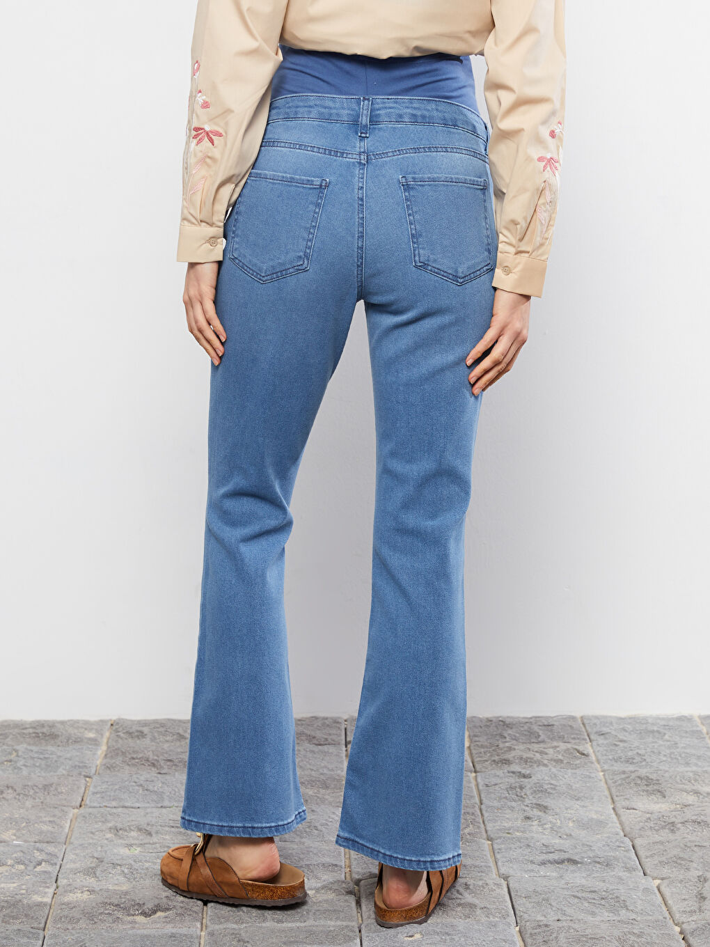 İndigo Karın Panelli Wideleg Düz Cep Detaylı Hamile Rodeo Jean Pantolon-4