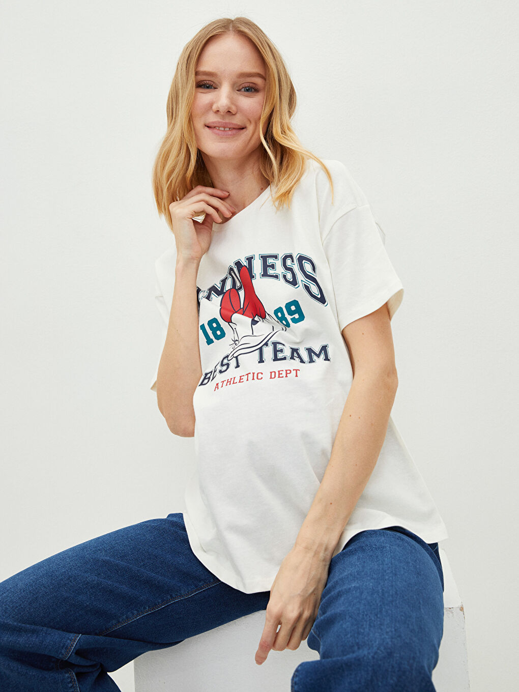 Crew Neck Daisy Duck Printed Short Sleeve Cotton Maternity T-Shirt