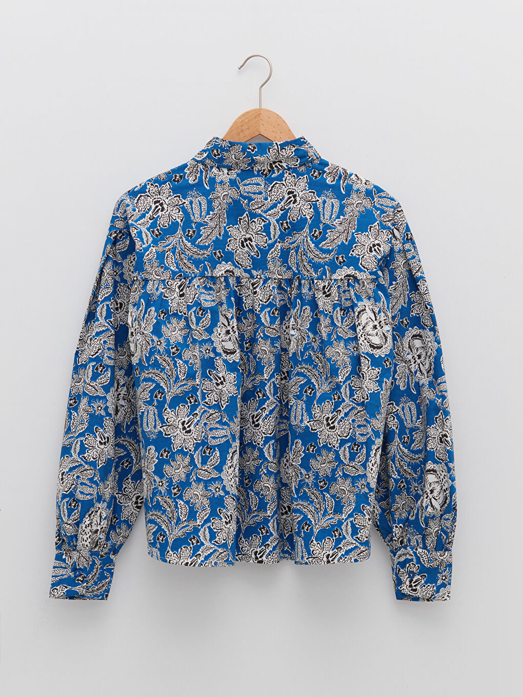 Mavi Önden Düğme Kapamalı Çiçekli Uzun Kollu Poplin Kadın Gömlek-6