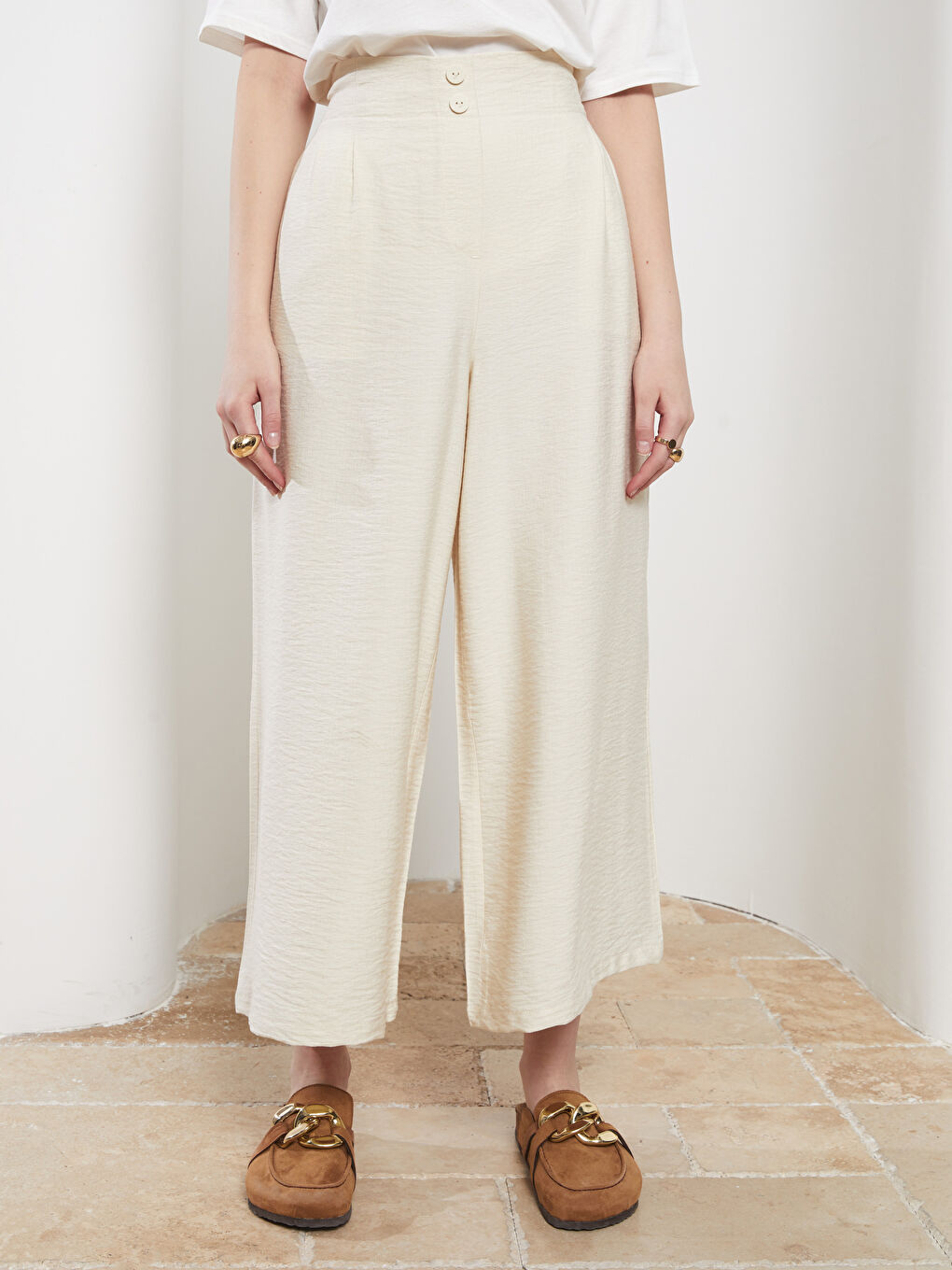 Ekru Kadın Beli Lastikli Rahat Kalıp Düz Pantolon-2
