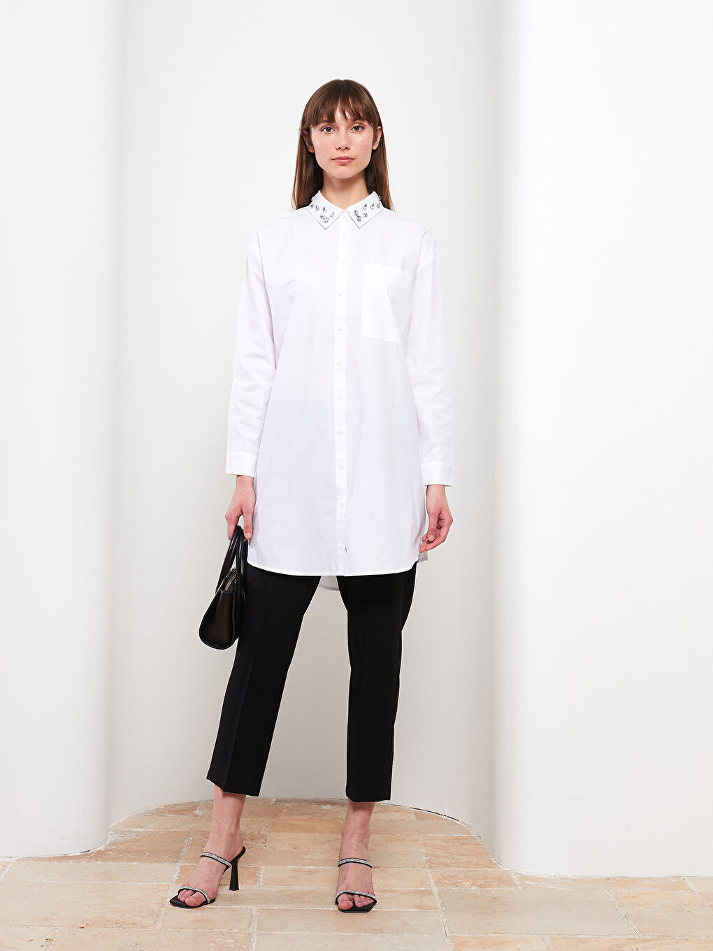 Siyah Beli Lastikli Rahat Kalıp Cep Detaylı Kadın Pantolon-1