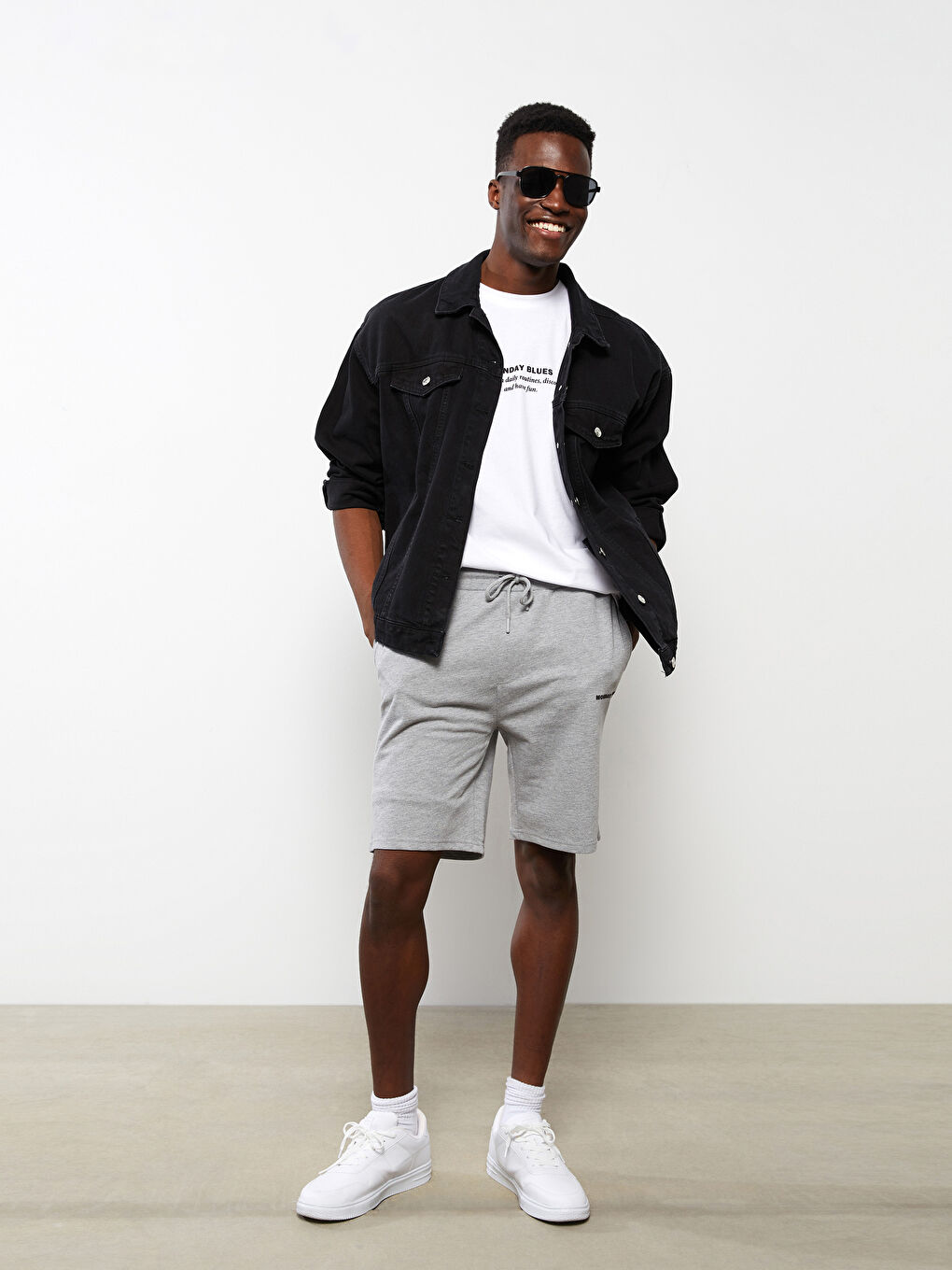 Gri Standart Kalıp Erkek Şort-1