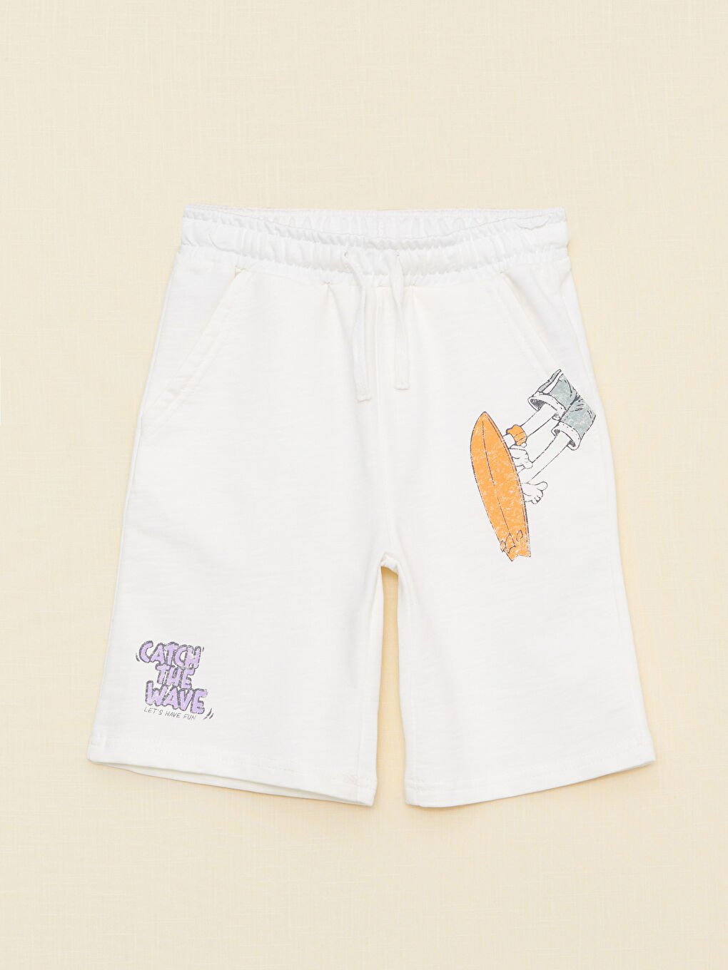 Ekru Beli Lastikli Baskılı Erkek Çocuk Şort