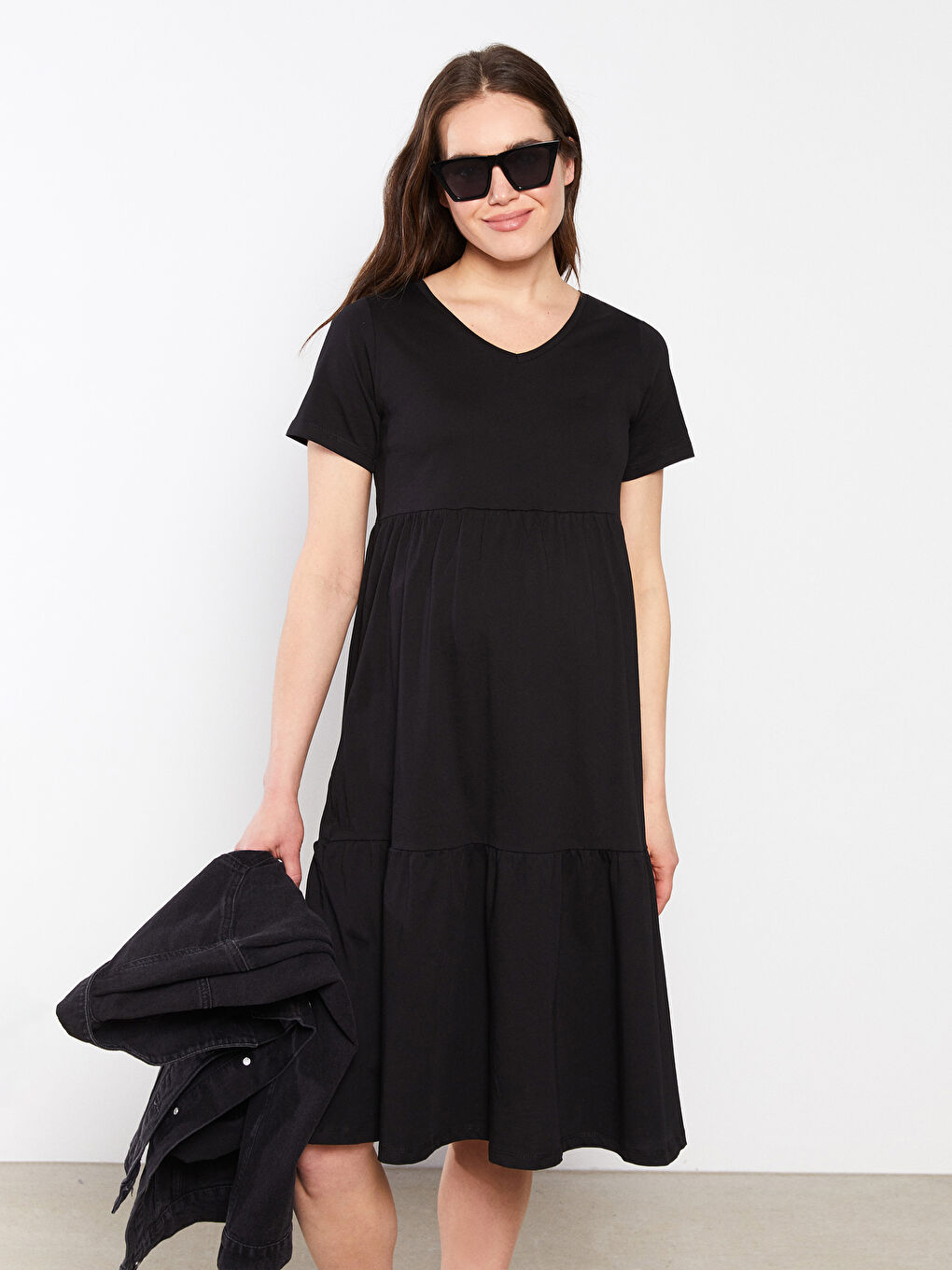 LCWAIKIKI Maternity V-Neck Straight Short Sleeve Cotton Maternity Dress -S2FS71Z8-CVL