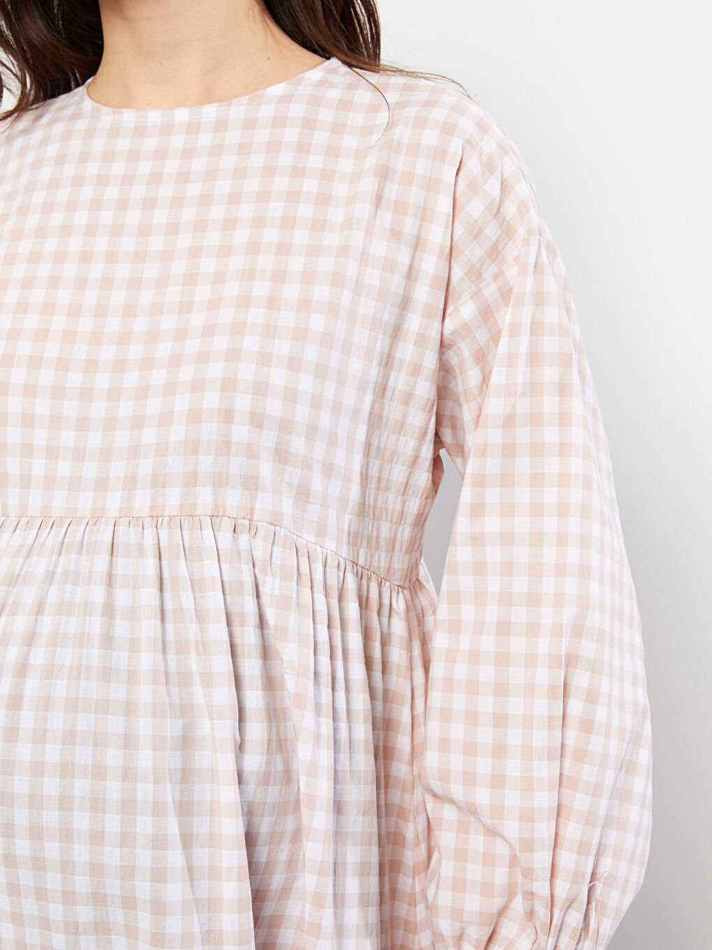 فستان حمل كاروهات كم طويل بوبلين بياقة دائرية-3