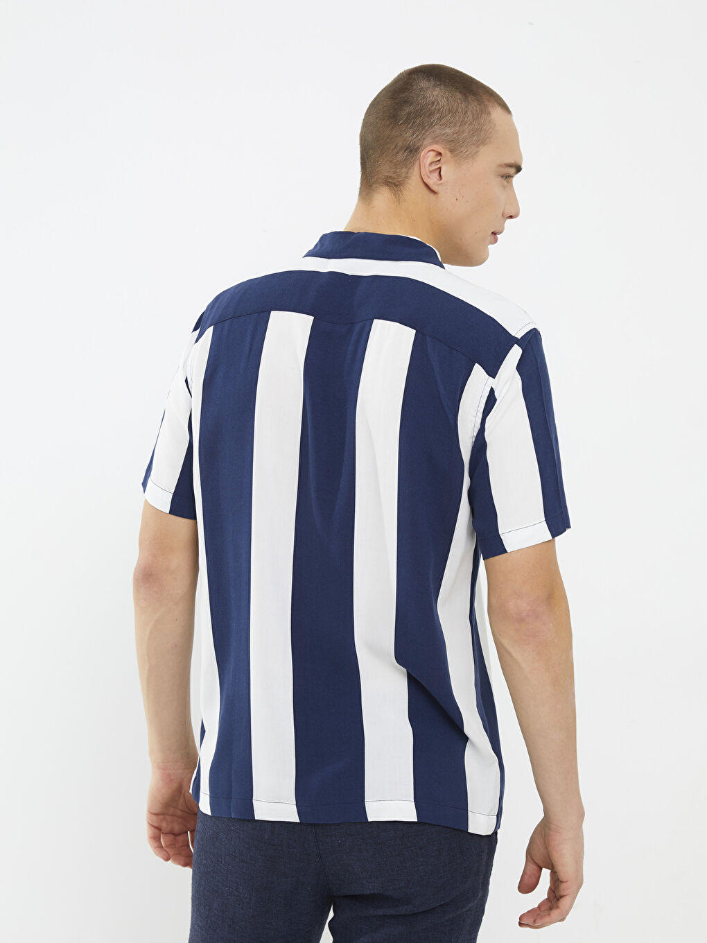 Lacivert Regular Fit Kısa Kollu Çizgili Erkek Gömlek-3