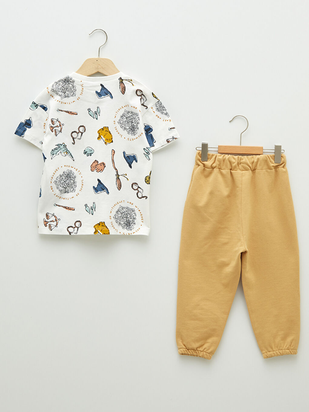 Crew Neck Short Sleeve Harry Potter Printed Cotton Baby Boy T-Shirt and Trousers 2-pack-1