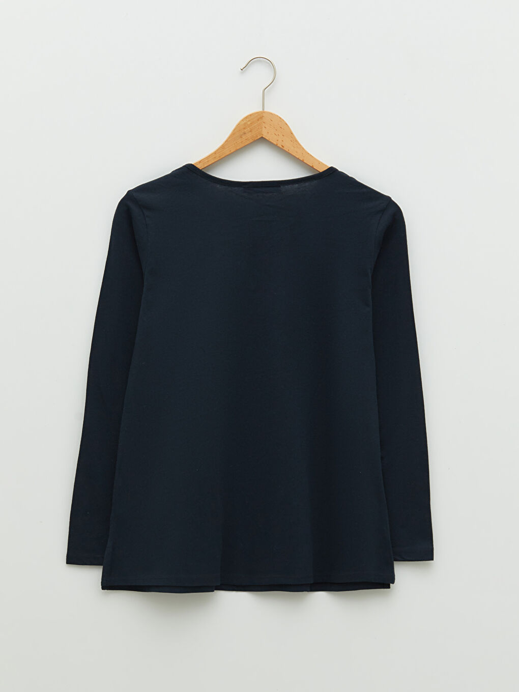 Lacivert Bağlamalı Yaka Nakışlı Uzun Kollu Pamuklu Kadın Tişört-1