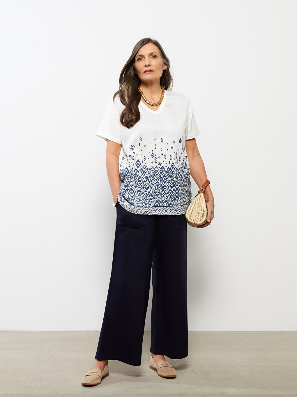 V-Neck Patterned Short Sleeve Women's T-Shirt