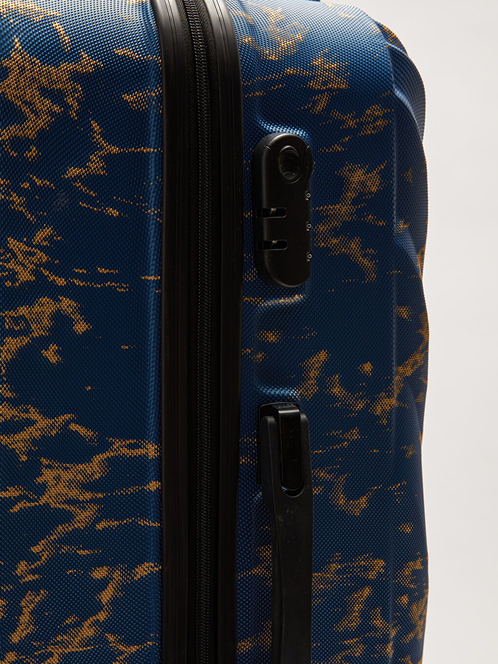 Mavi Orta Boy Çekme Mekanizmalı Valiz-4