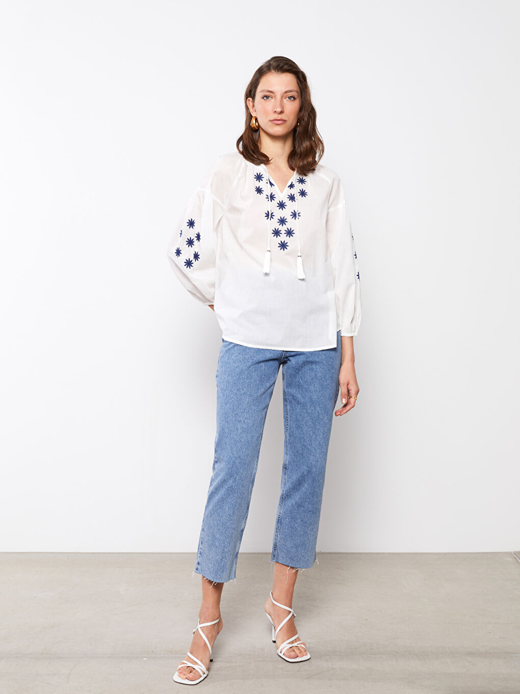 ჰალსტუხიანი საყელო მოქარგული პოპლინის ქსოვილი ქალებისთვის ბლუზი-2