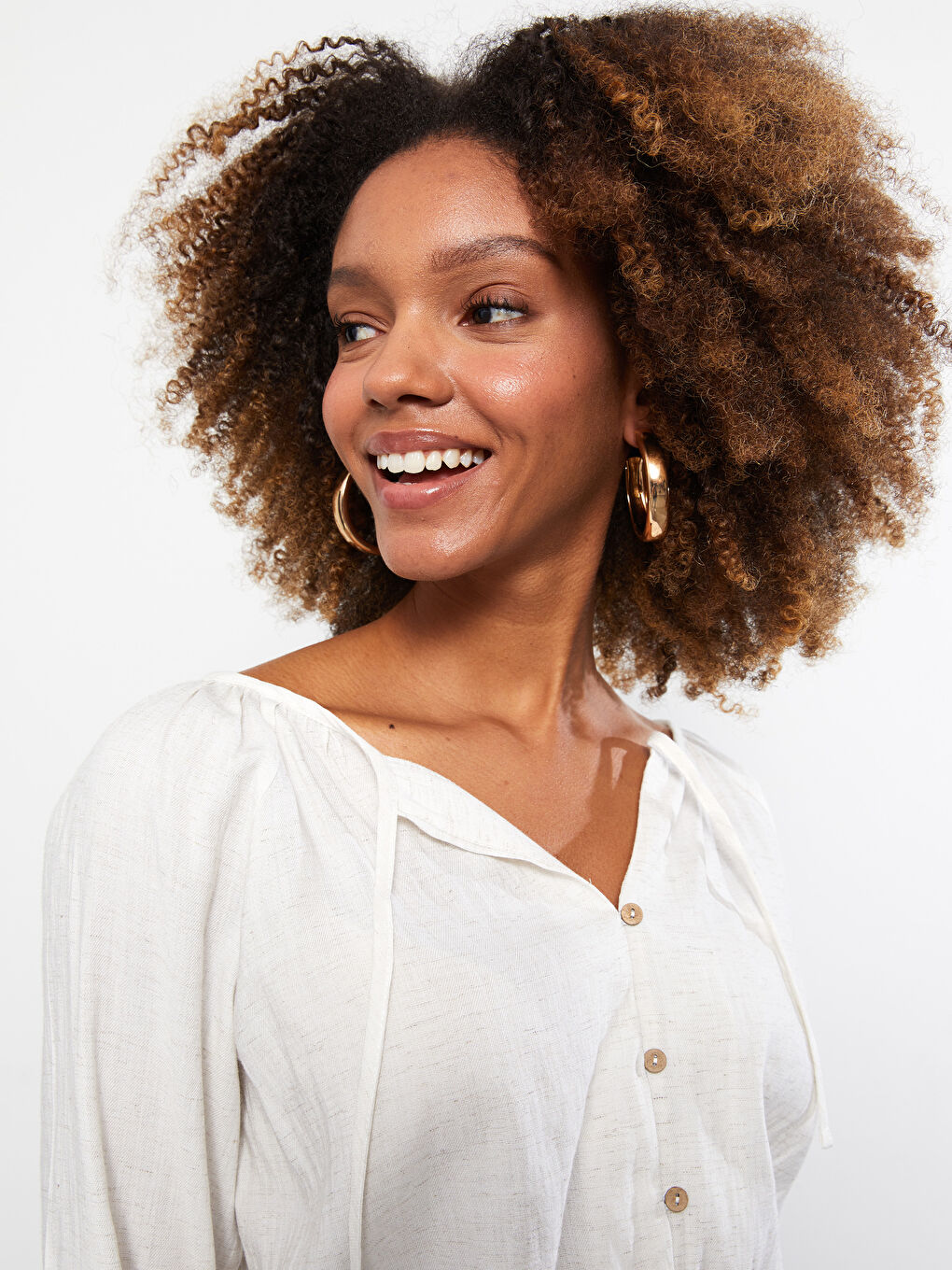 Blouse pour Femmes à Col Lavallière Uni à Manches Longues-2