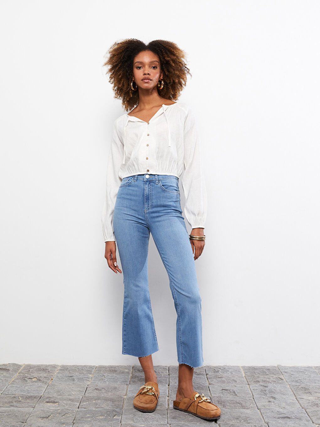 Blouse pour Femmes à Col Lavallière Uni à Manches Longues-4