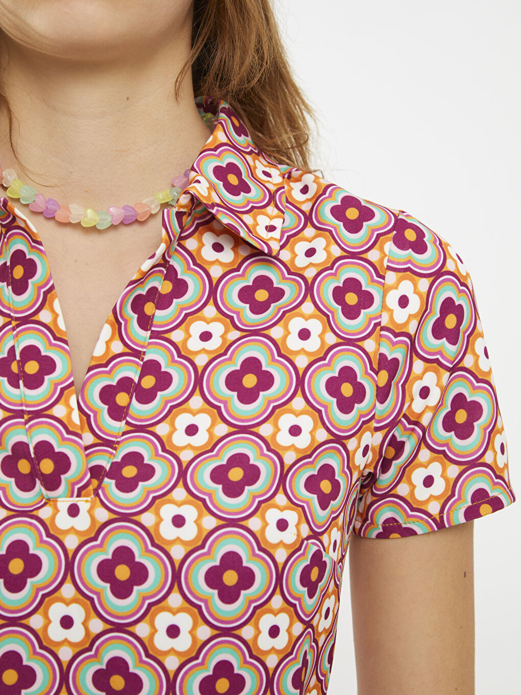 Блузка Женская Креп Укороченная С Принтом, Водолазка, Короткий Рукав-3