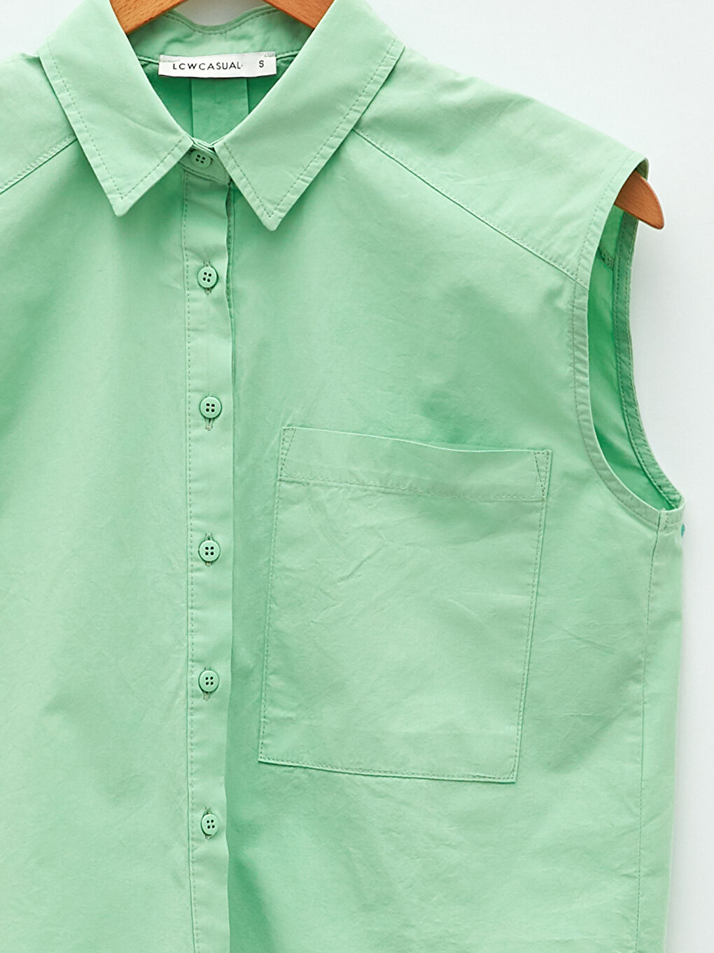 Рубашка Женская Поплиновая Однотонная Без Рукавов На Пуговицах Спереди-7