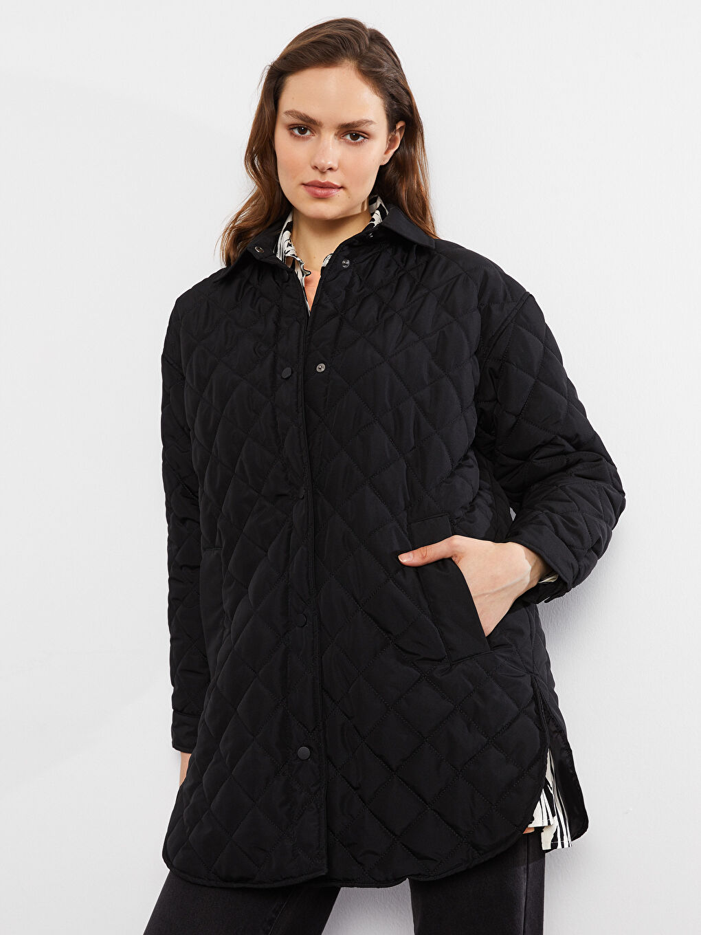 LCW Modest Gömlek Yaka Kapitone Kadın Şişme Mont -S2FU76Z8-CVL