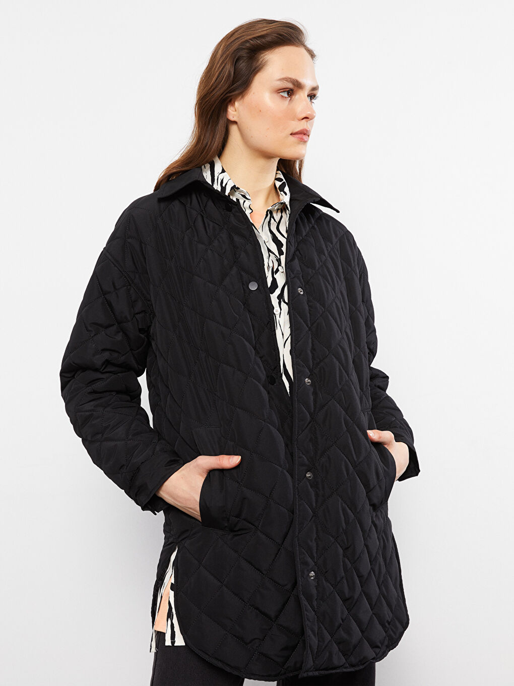 LCW Modest Gömlek Yaka Kapitone Kadın Şişme Mont -S2FU76Z8-CVL
