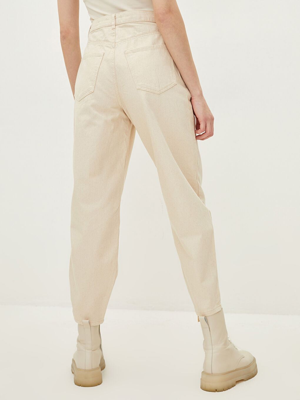 Bej Yüksek Bel Slouchy Cep Detaylı Kadın Jean Pantolon-4