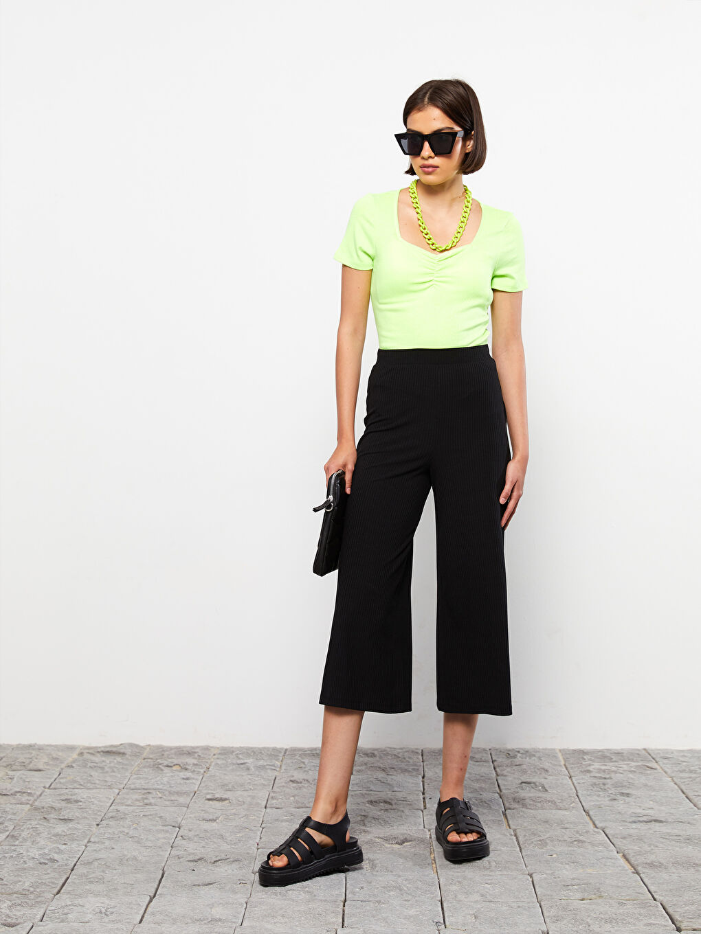 Women's Elastic Waist Plain Trousers