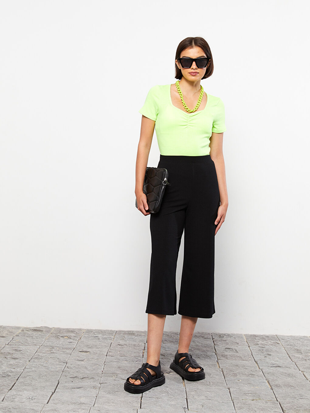 Women's Elastic Waist Plain Trousers-1