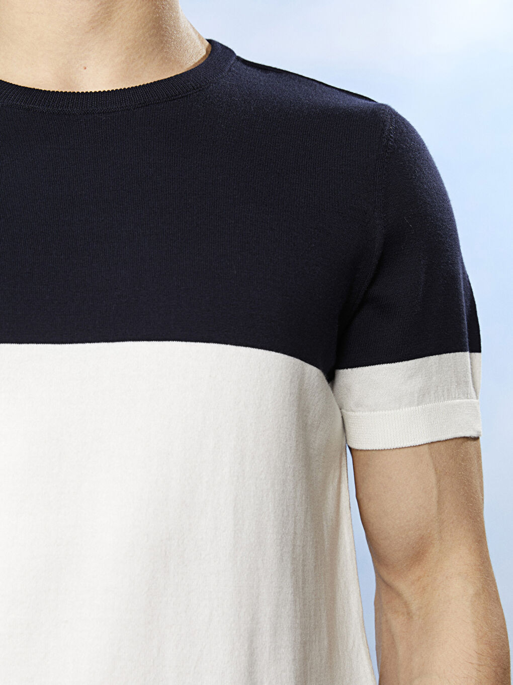 Lacivert Bisiklet Yaka Kısa Kollu Renk Bloklu Erkek Triko Kazak-2