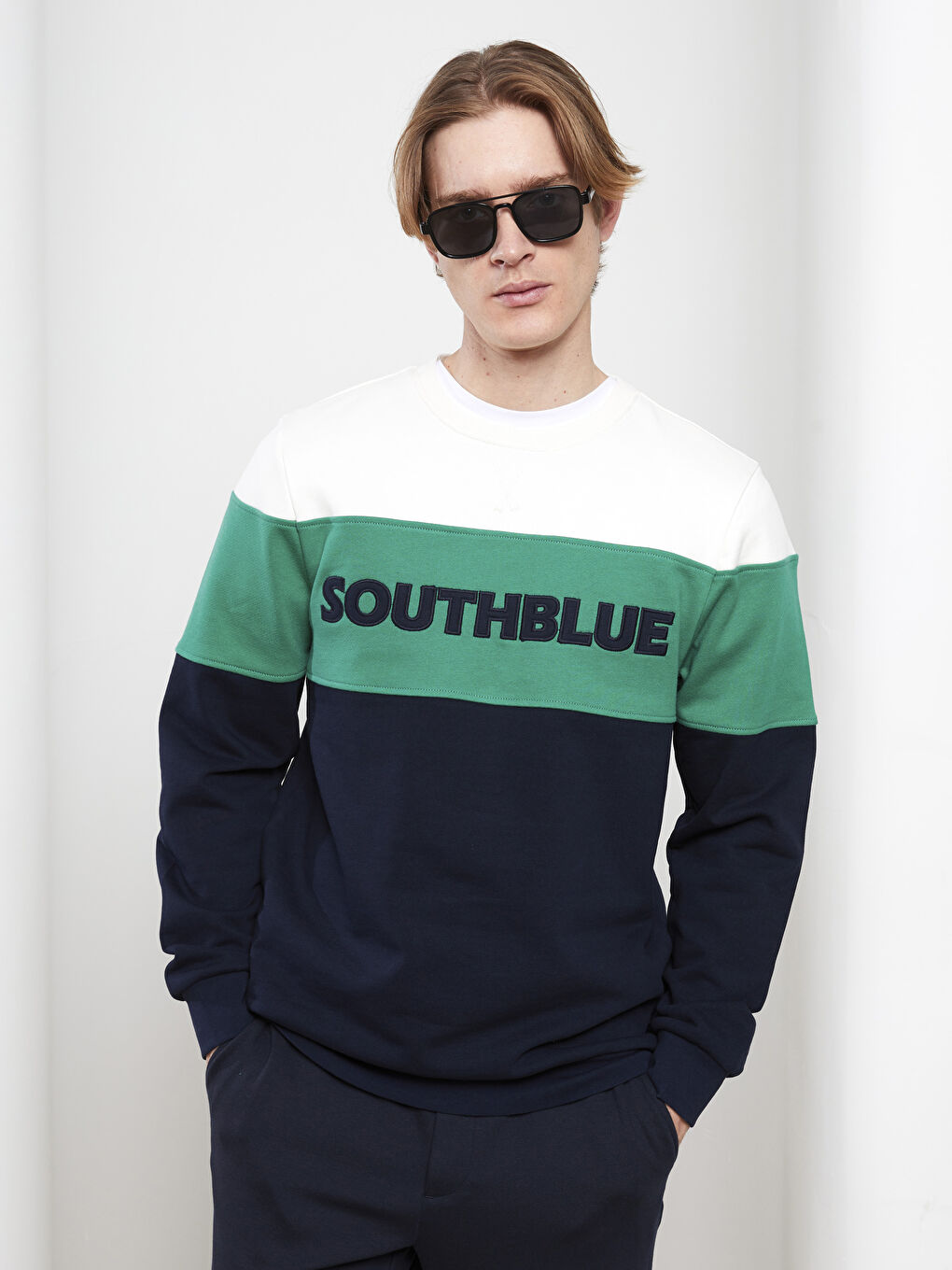 Lacivert Bisiklet Yaka Uzun Kollu Renk Bloklu Erkek Sweatshirt-4