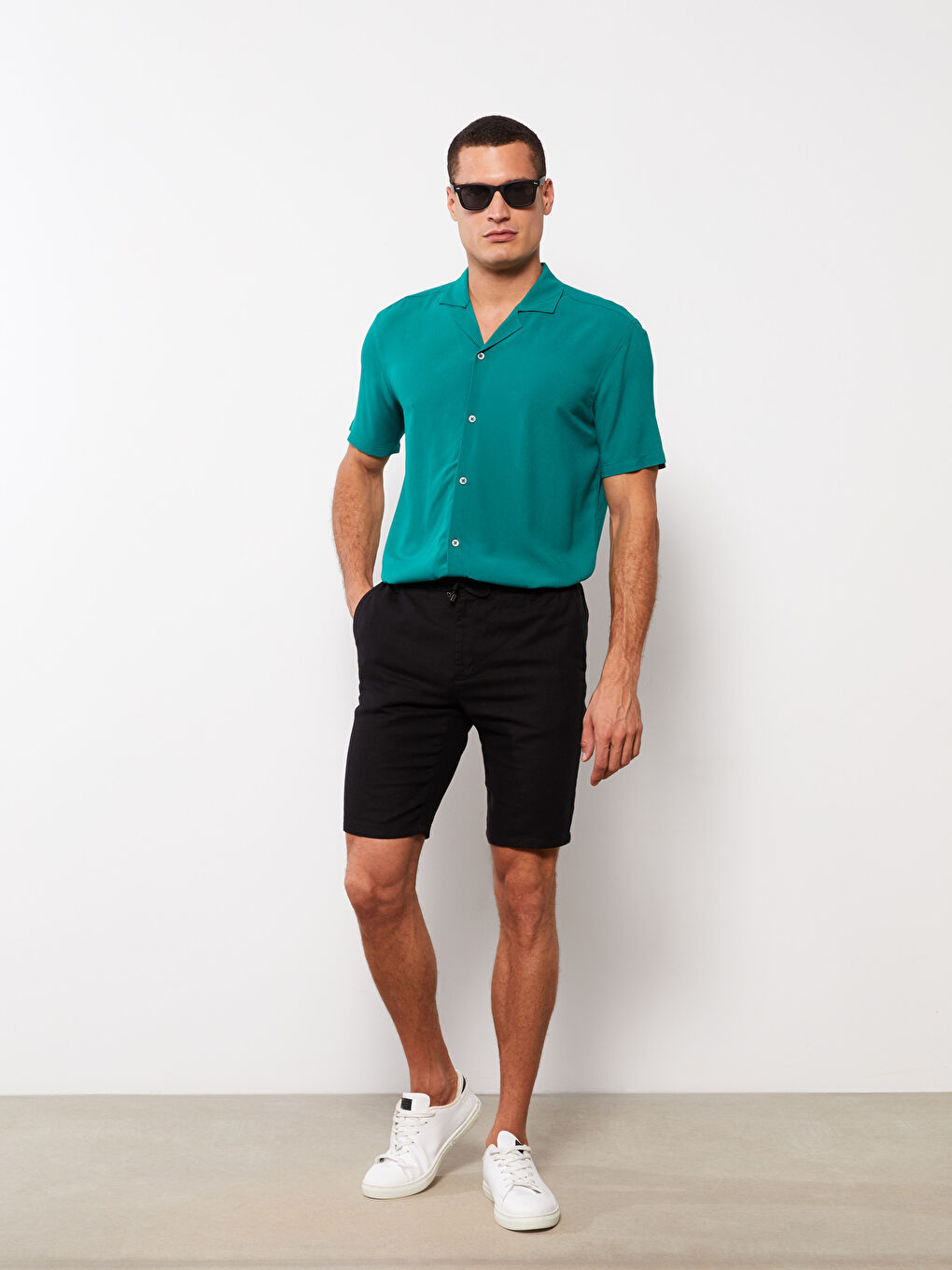 Slim Fit Binding Detail Men's Shorts -S2FY87Z8-CVL