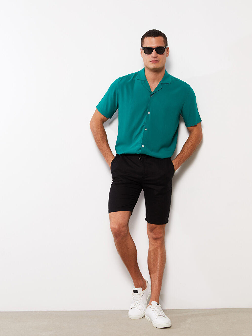 Slim Fit Binding Detail Men's Shorts -S2FY87Z8-CVL