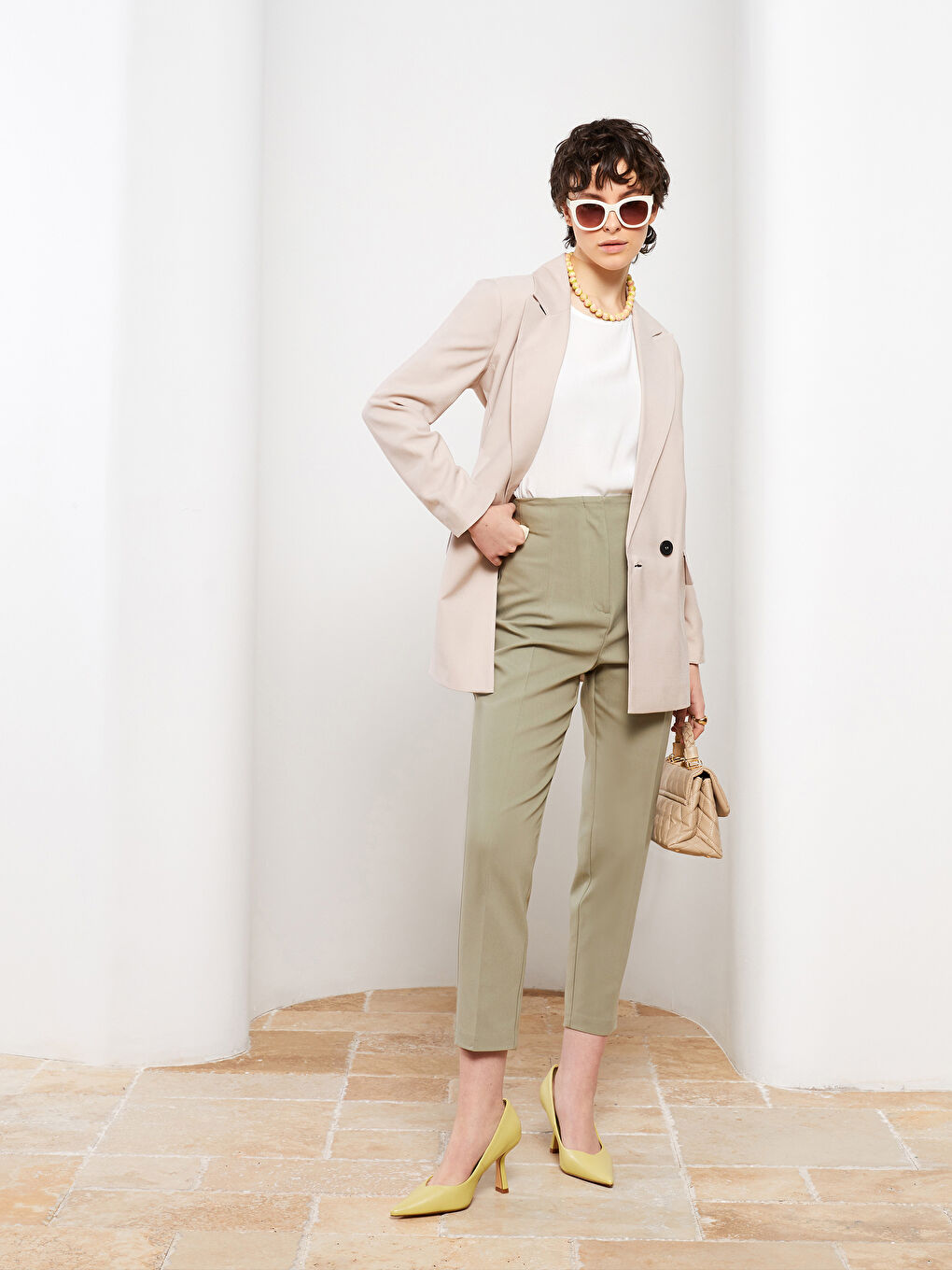 Women's High Waist Regular Fit Plain Trousers