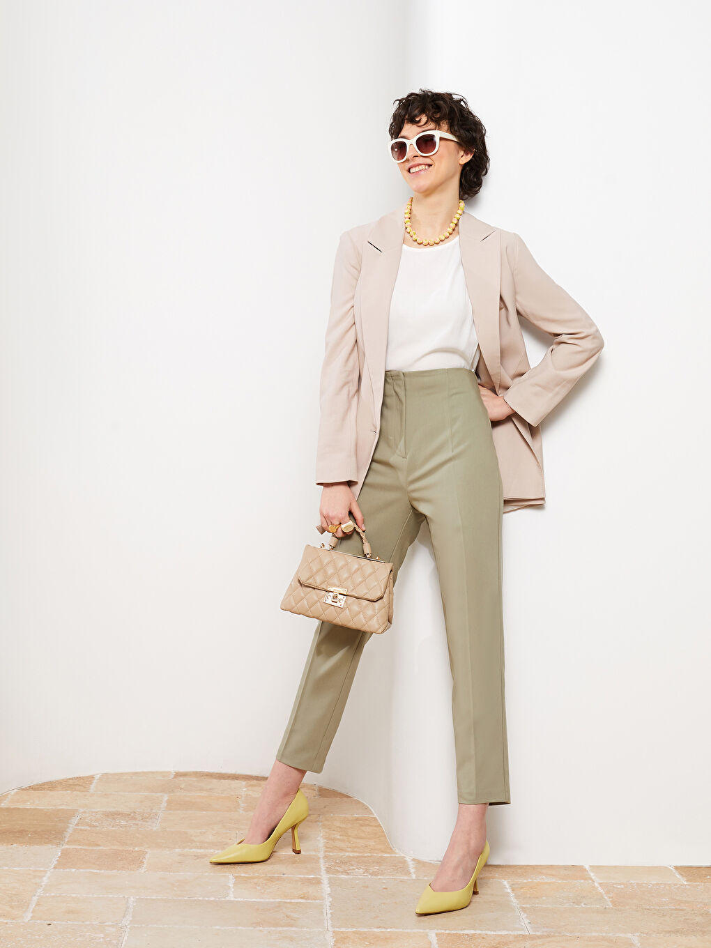 Women's High Waist Regular Fit Plain Trousers-1