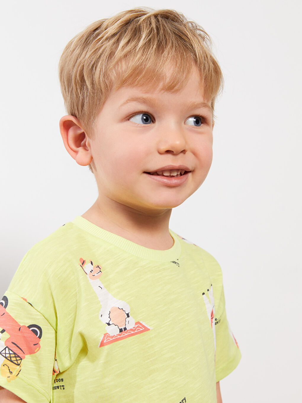 T-shirt Bébé Garçon en Coton Imprimé à Manches Courtes et Col Rond.-1