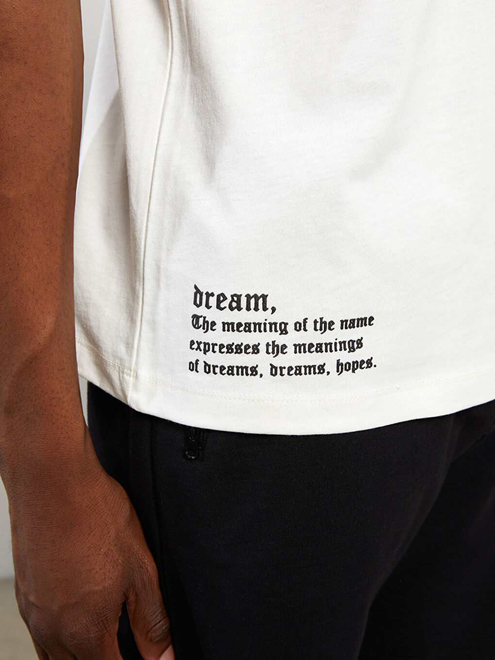 Beyaz Bisiklet Yaka Kısa Kollu Baskılı Penye Erkek Tişört-3