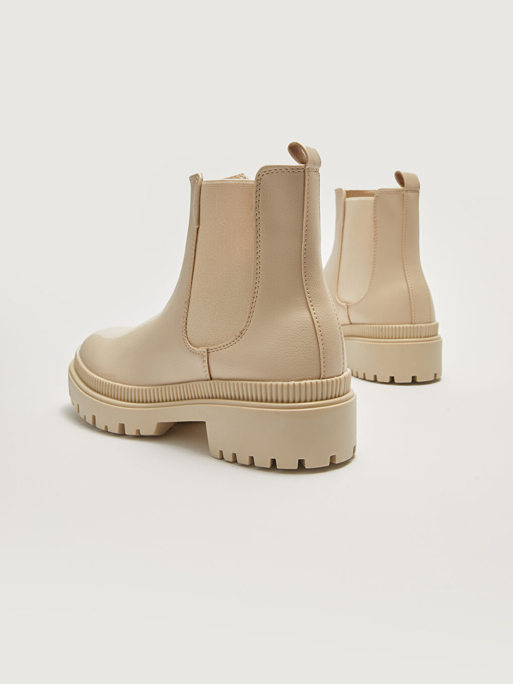 Ekru Düz Kalın Taban Kadın Bot-4