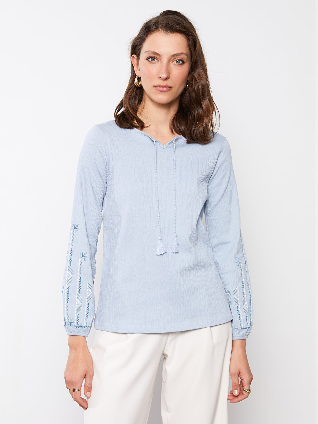 Turkuaz Bağlamalı Yaka Baskılı Uzun Kollu Kadın Bluz-1