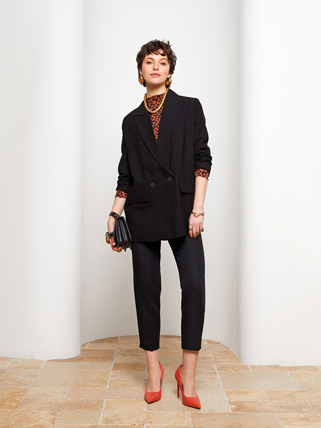 Buttoned Regular Long Sleeve Women's Blazer Jacket-3