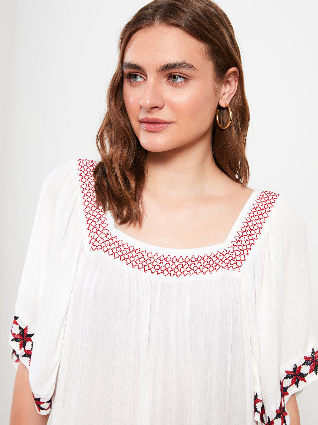 LCWAIKIKI Classic Boat Collar Embroidered Short Sleeve Viscose Women's Dress -S2G250Z8-EEW