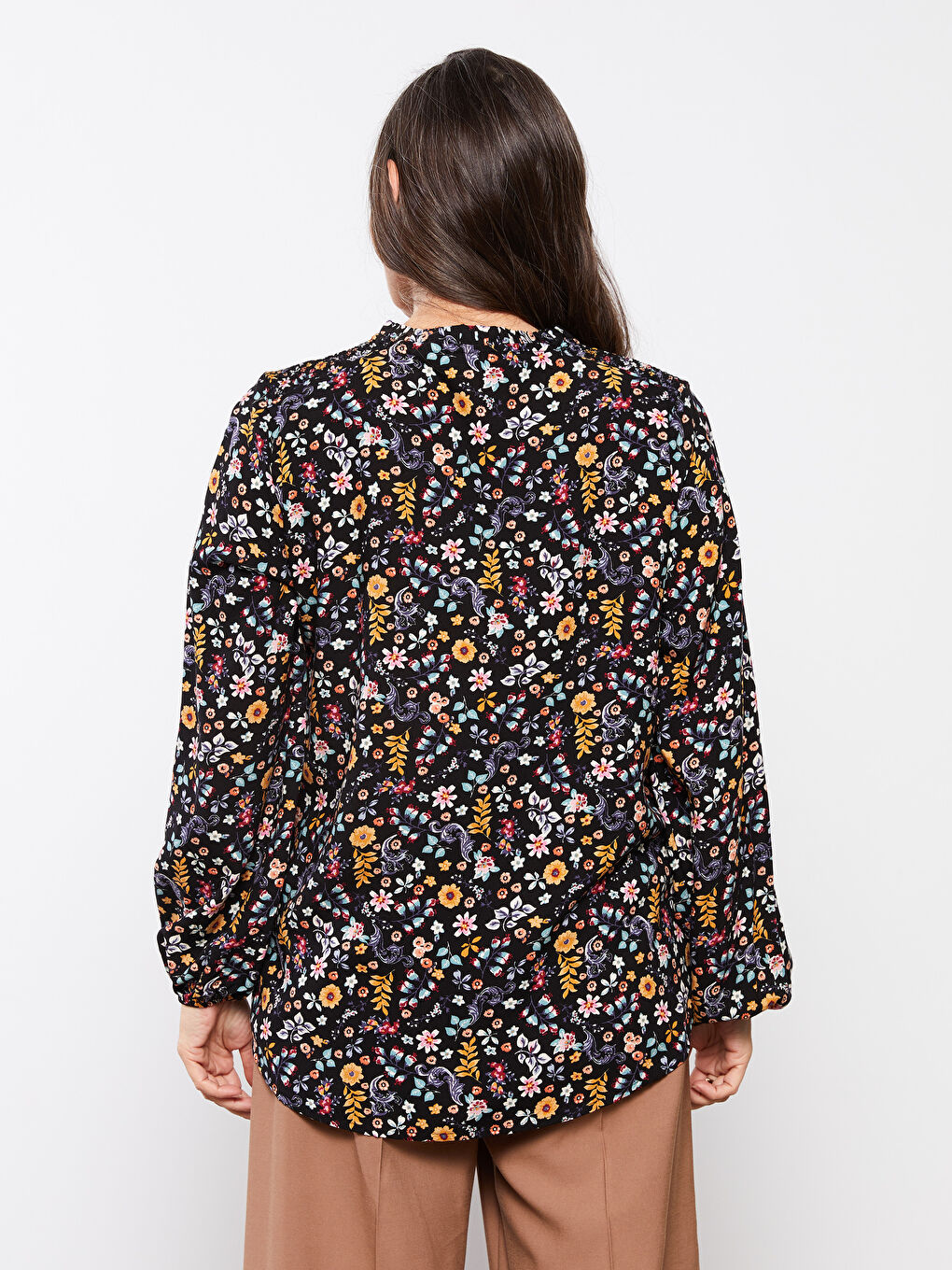Karışık Bağlamalı Yaka Çiçekli Uzun Kollu Viskon Kadın Bluz-4