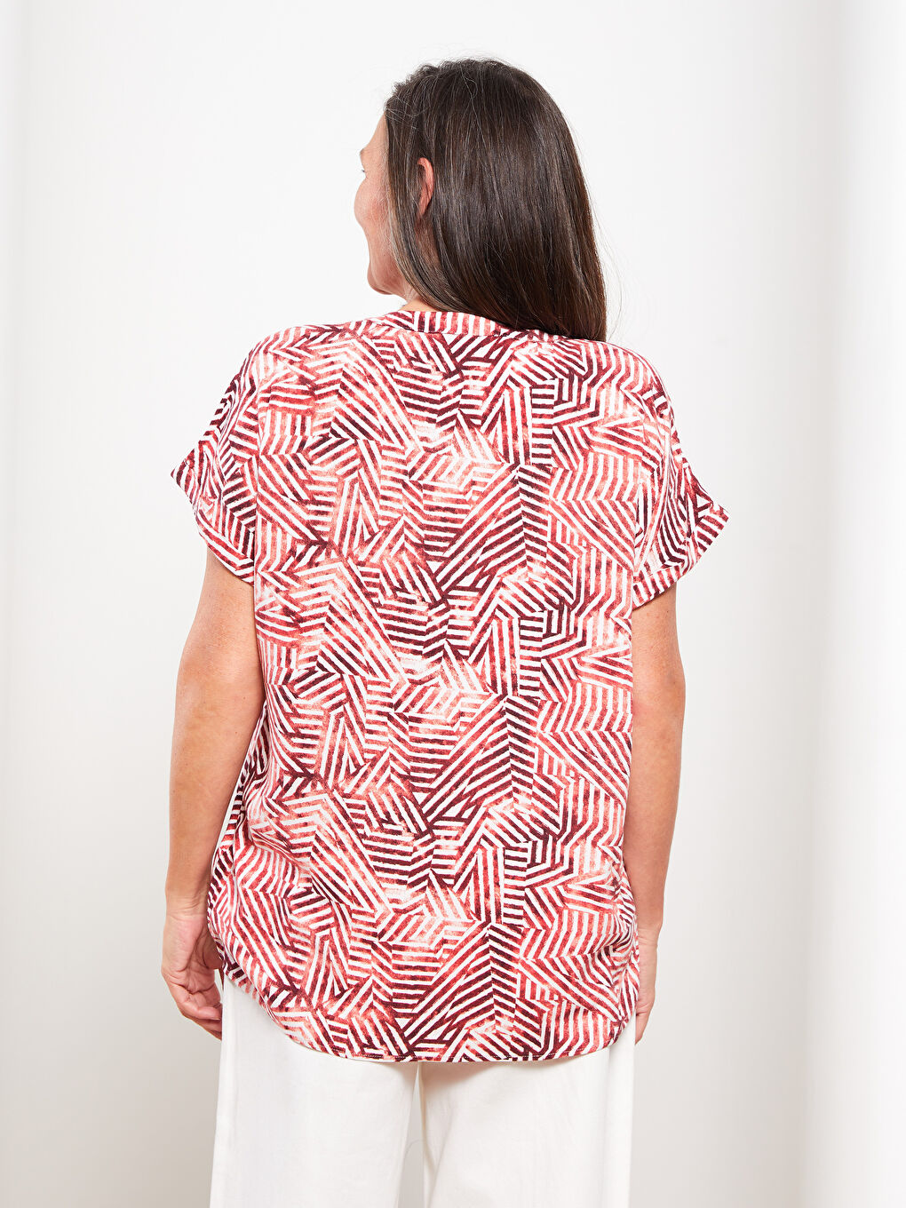 Женская рубашка с круглым вырезом, цветочным принтом и коротким рукавом-4