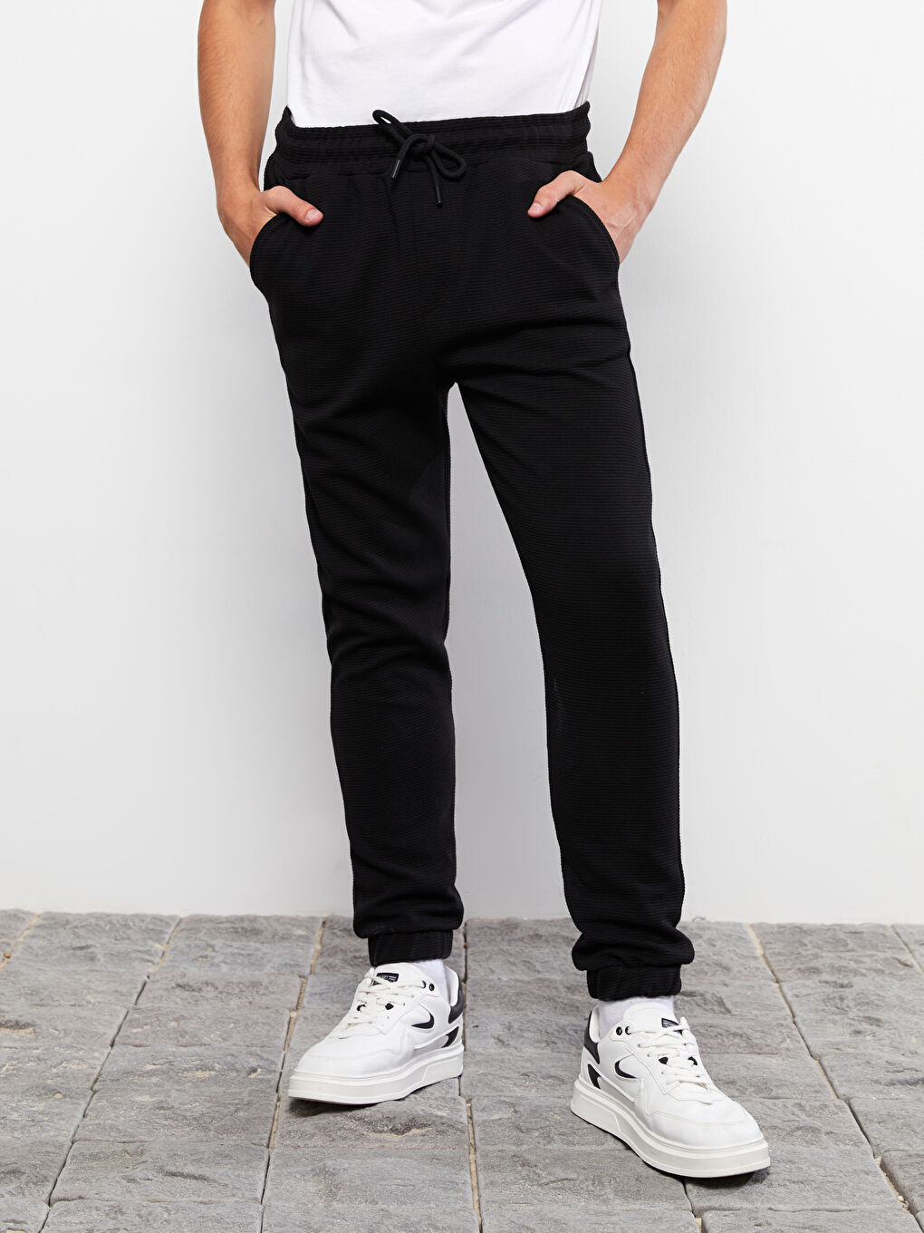 Siyah Slim Fit Erkek Eşofman Altı-2