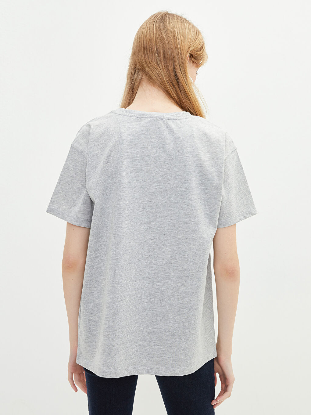 Gri Bisiklet Yaka Düz Kısa Kollu Pamuklu Kadın Tişört-5
