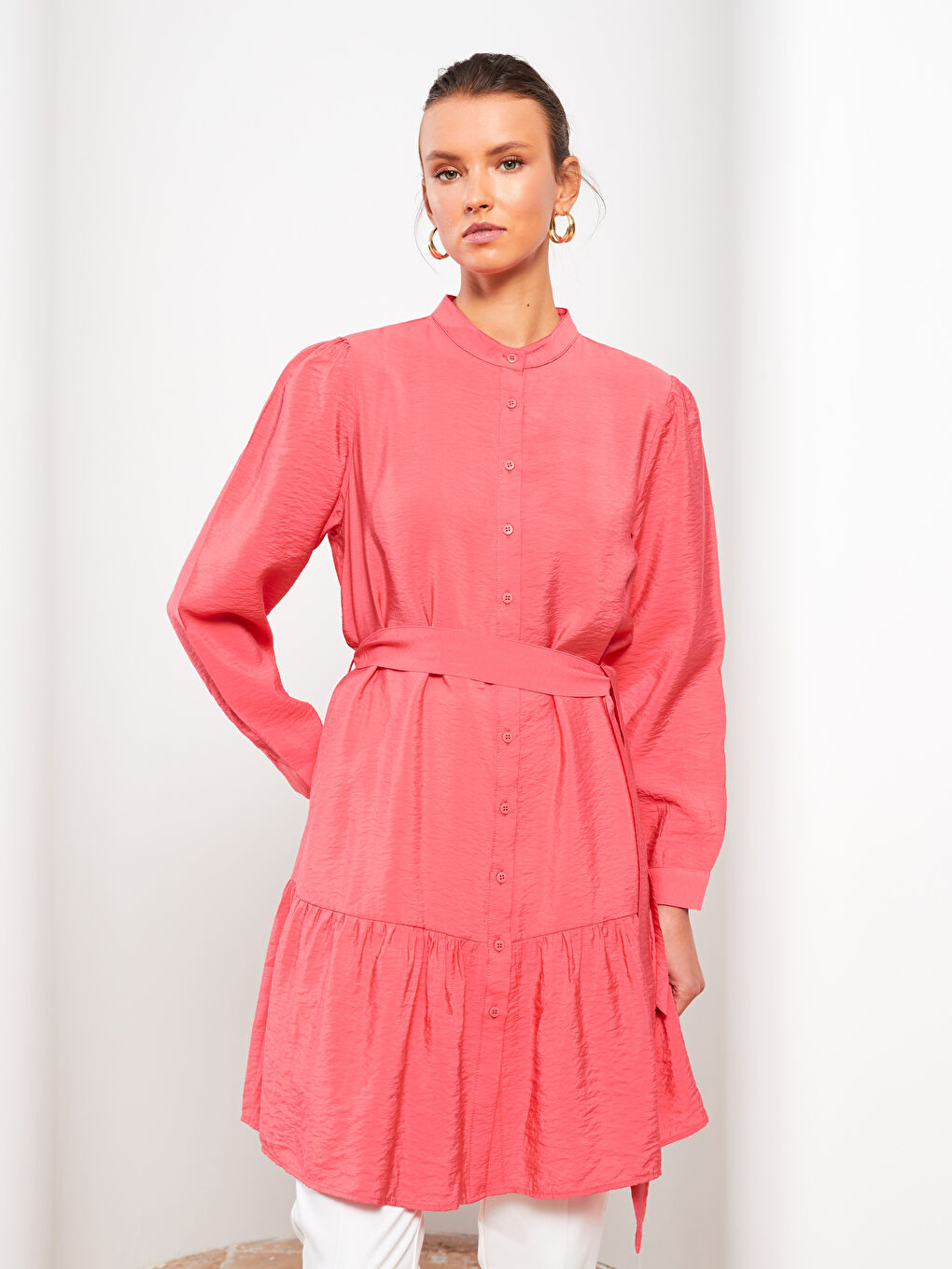 Tunică pentru Femei cu Guler de Judecător, Simplă, Mânecă Lungă-1