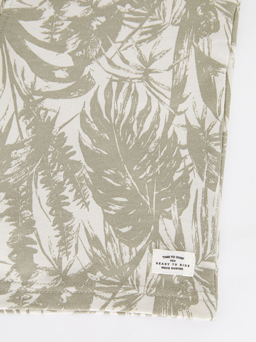 Bej Beli Lastikli Baskılı Erkek Çocuk Şort-3