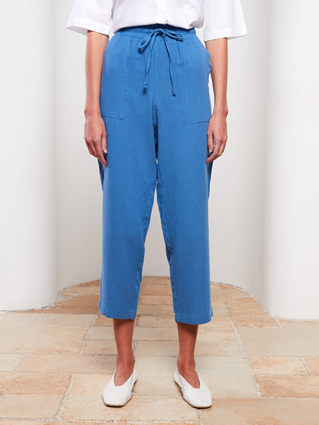 LCW Modest Elastic Waist Comfortable Fit Pocket Detailed Muslin Fabric Women's Trousers -S2G424Z8-S65