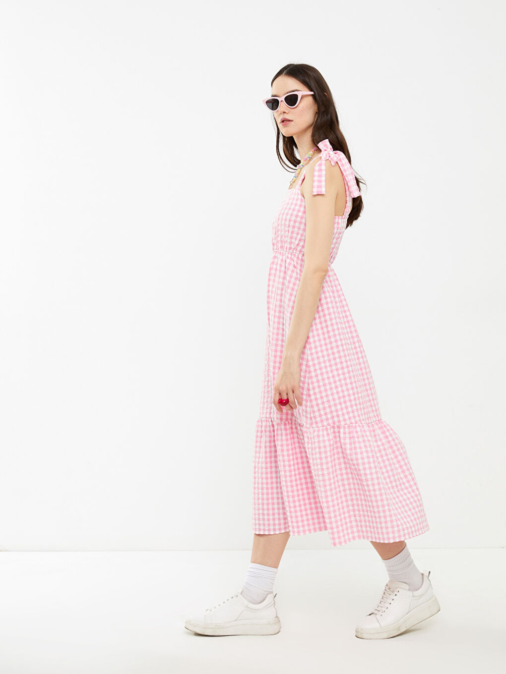 Pembe Kare Yaka Ekose Askılı Kadın Elbise-1